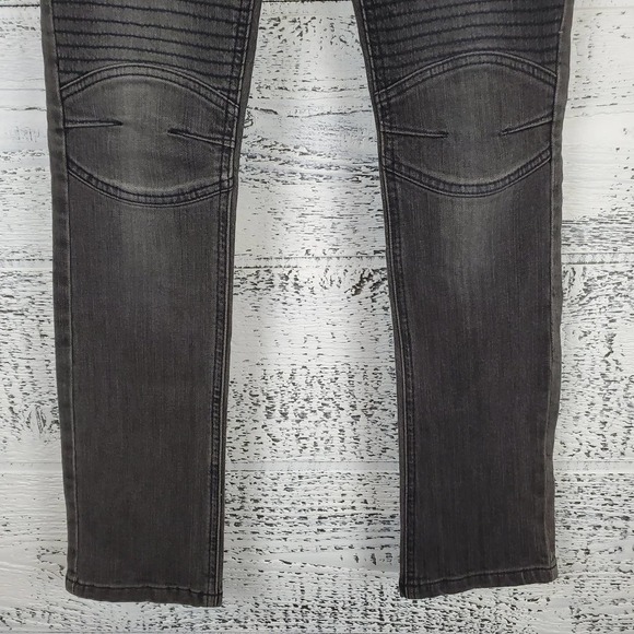 S. Oliver Kimi Tight Standard Waist Slightly Slim Denim Jeans - Picture 3 of 15